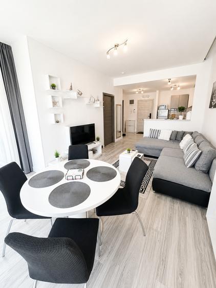 Apartament cu 2 camere semidecomandat în Central