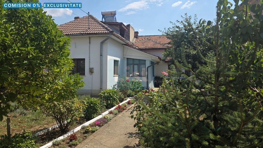 Casă cu 3 camere cu Teren 449 Mp în Central