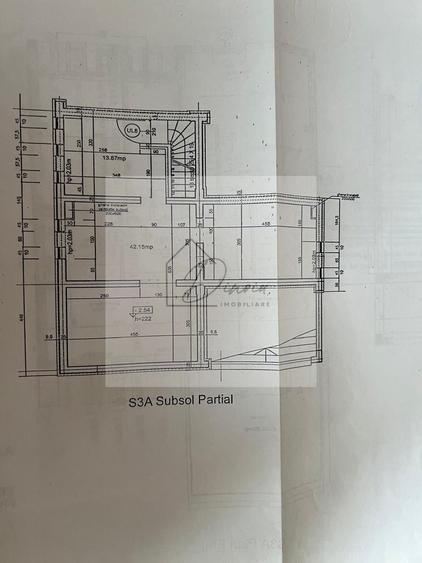 Casă individuală cu 6 camere cu Canalizare în Central