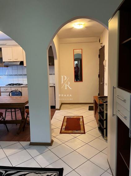 Apartament cu 2 camere semidecomandat, mobilat în Gheorgheni