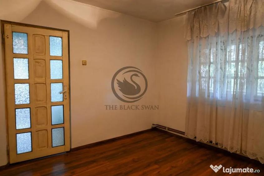 Casă cu 3 camere cu Teren 1178 Mp în Strejnicu