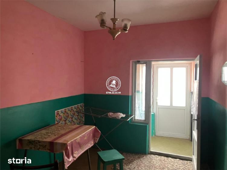 Casă cu 5 camere cu Teren 931 Mp în Movileni