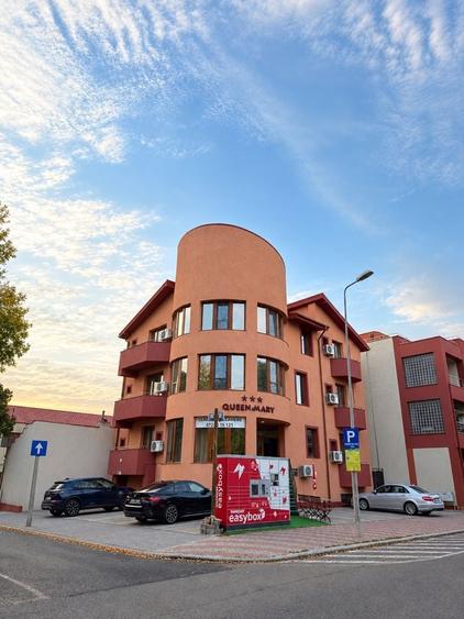 Spațiu comercial, de 460 mp, în Central