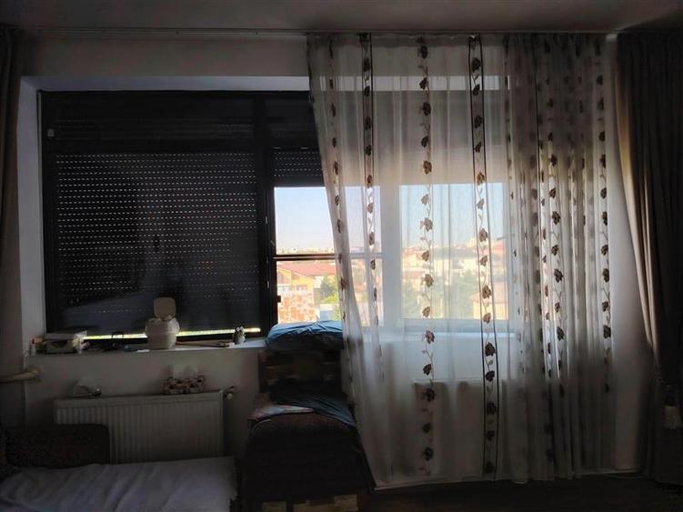 Apartament cu 3 camere decomandat, mobilat în Dobroești
