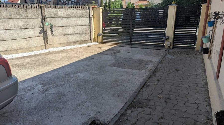 Casă cu 2 camere în Semicentral
