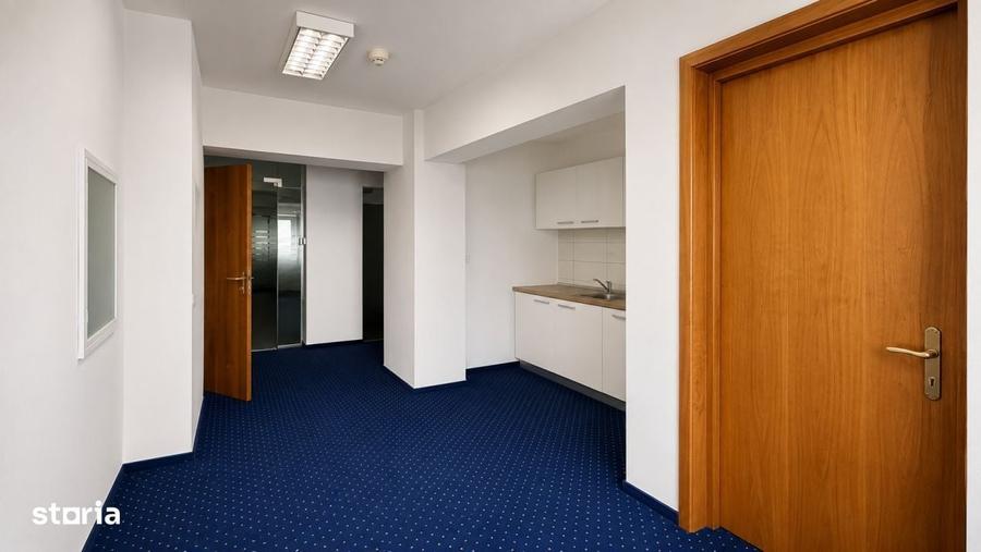 Apartament cu 4 camere în Central