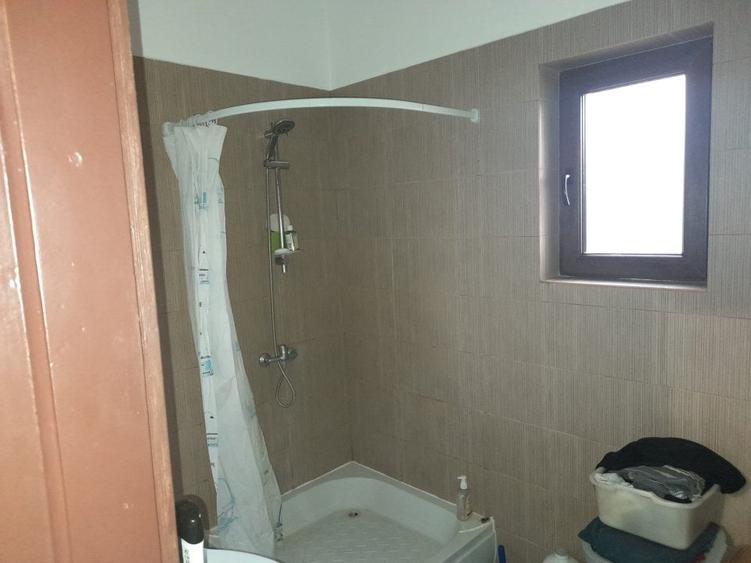Casă individuală cu 5 camere cu Canalizare în Sângeorgiu de Mureș