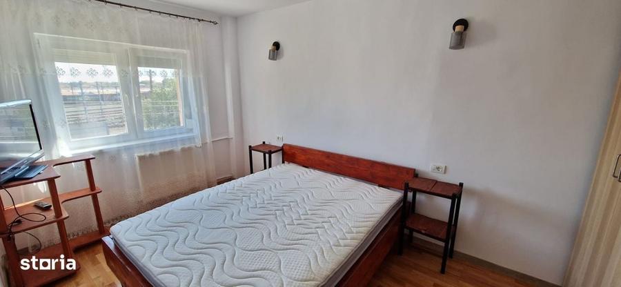 Apartament cu 2 camere semidecomandat în Micălaca