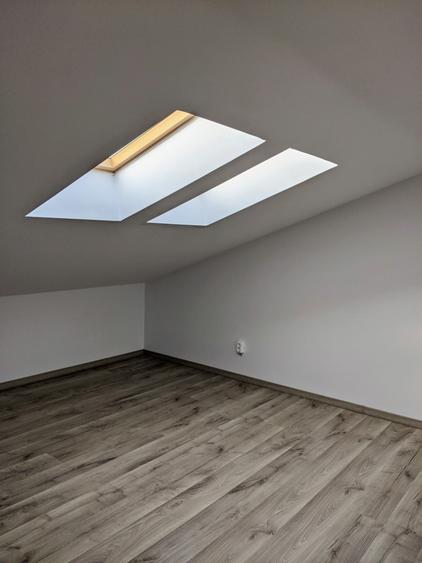 Duplex cu 5 camere cu Canalizare în Borhanci