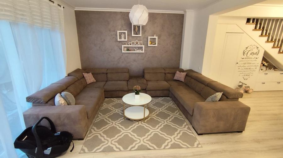 Duplex cu 5 camere cu Canalizare în Florești
