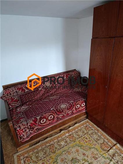 Teren intravilan de 3642 mp, în Clondiru de Sus