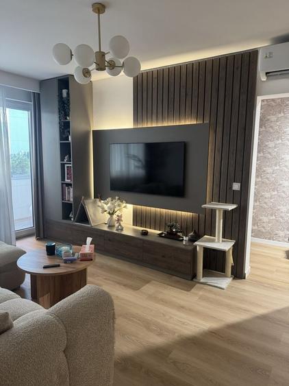 Apartament cu 2 camere semidecomandat în Pajura