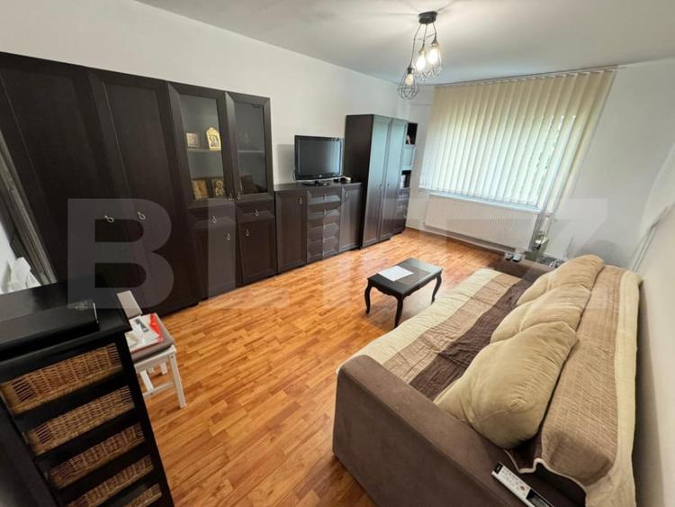 Apartament cu 2 camere decomandat în Cornitoiu