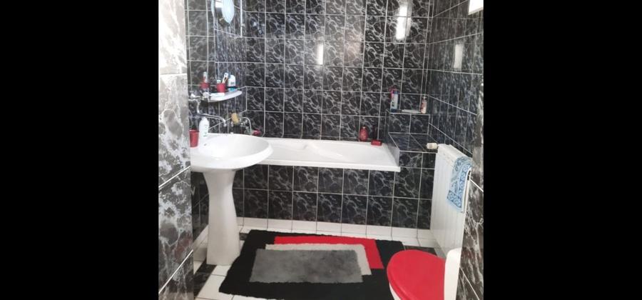 Duplex cu 5 camere cu Teren 700 Mp în Central