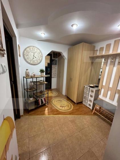 Apartament cu 2 camere decomandat- Bulevardul Victoriei - 1