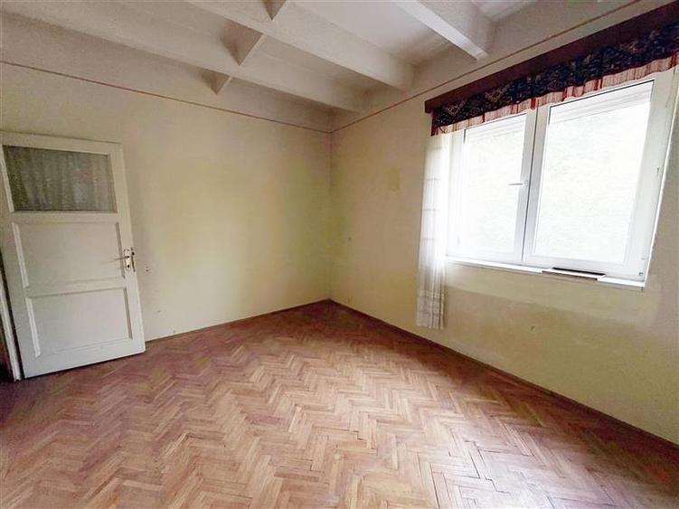Apartament cu 2 camere semidecomandat în Astra