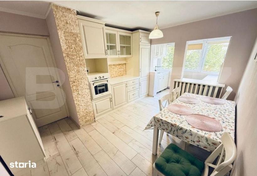 Apartament cu 2 camere decomandat în Independenței