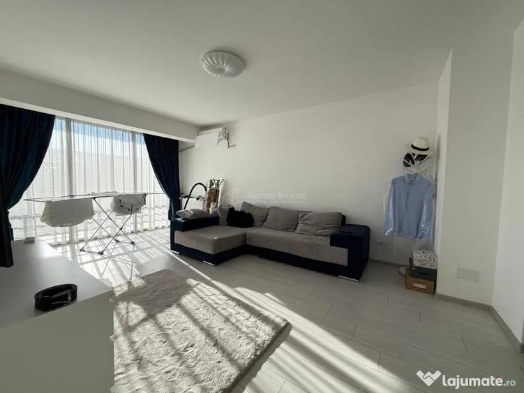 Apartament cu 2 camere decomandat în Olteniței