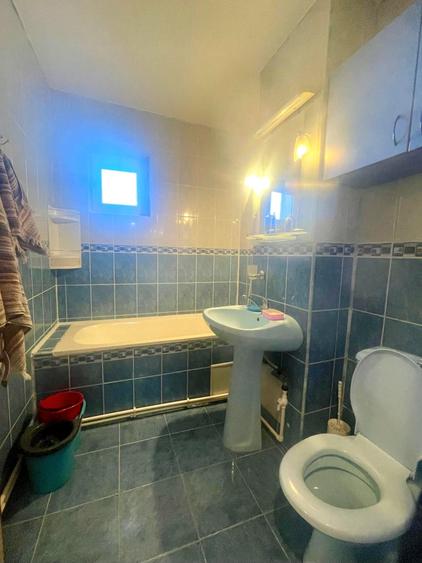 Apartament cu 2 camere decomandat, mobilat în Mazepa 1