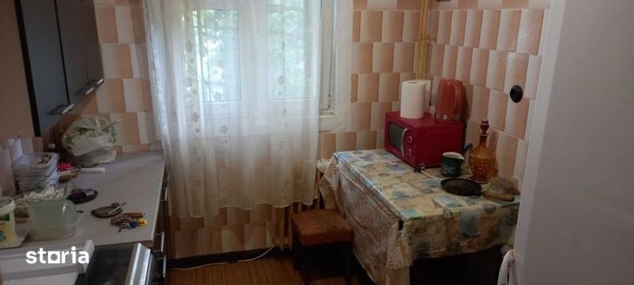 Apartament cu 2 camere semidecomandat în Bucureștii Noi