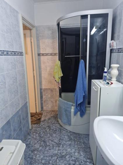 Apartament cu 2 camere semidecomandat, mobilat în Gara de Nord