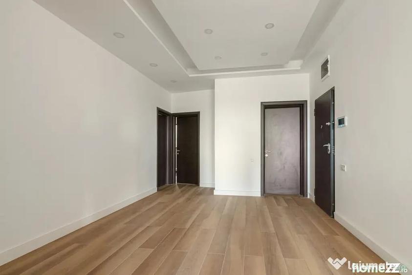 Apartament cu 4 camere decomandat în Nordului
