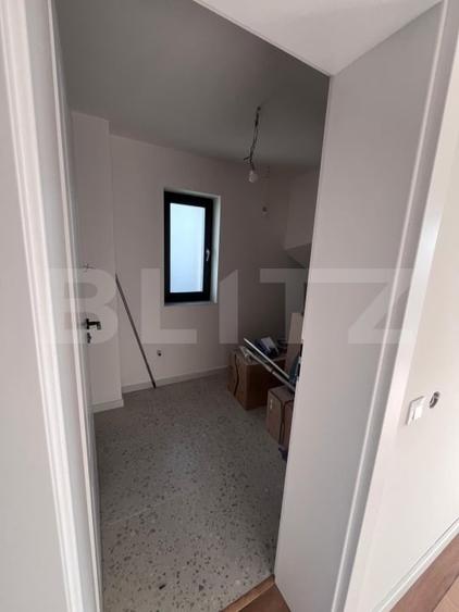 Duplex cu 4 camere cu Canalizare în Miroslava