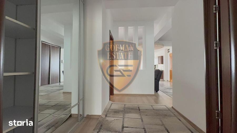 Apartament cu 3 camere în Peninsula
