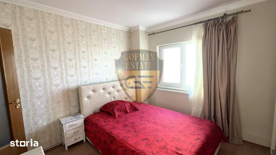 Apartament cu 3 camere în Universitate