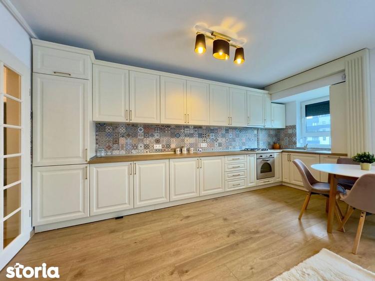 Apartament cu 3 camere, mobilat în Avantgarden