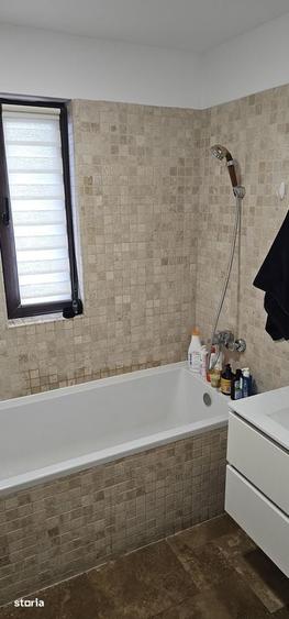 Casă cu 3 camere cu Teren 460 Mp în Doicești