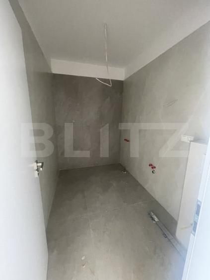 Apartament cu 3 camere decomandat în Independenței
