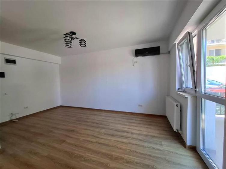 Apartament cu 2 camere decomandat în Valea Lupului