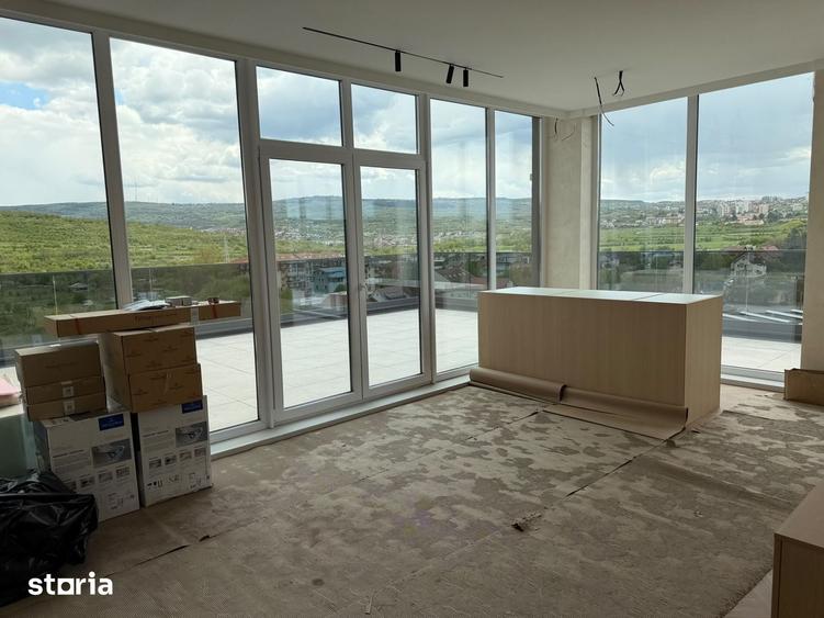 Apartament cu 3 camere în Sopor