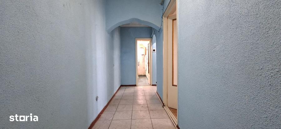 Apartament cu 2 camere în Micro 14
