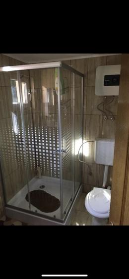 Casă individuală cu 6 camere cu Teren 416 Mp în Poiana Stampei