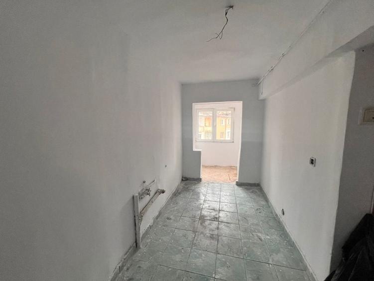 Garsonieră decomandată în Viitorului
