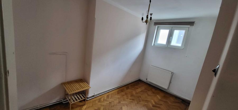 Apartament 3 camere ultra ultracentral, semidecomandat - 3
