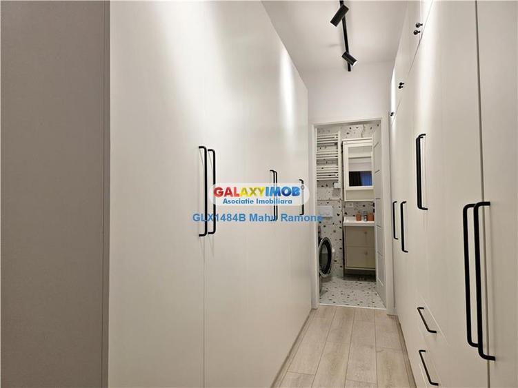 Apartament cu 3 camere decomandat, mobilat în Central