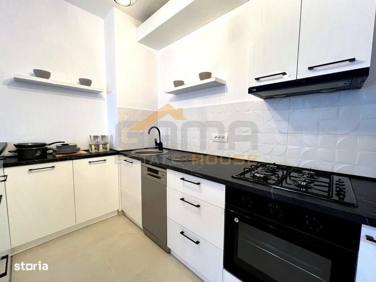 Apartament cu 3 camere semidecomandat în Micălaca