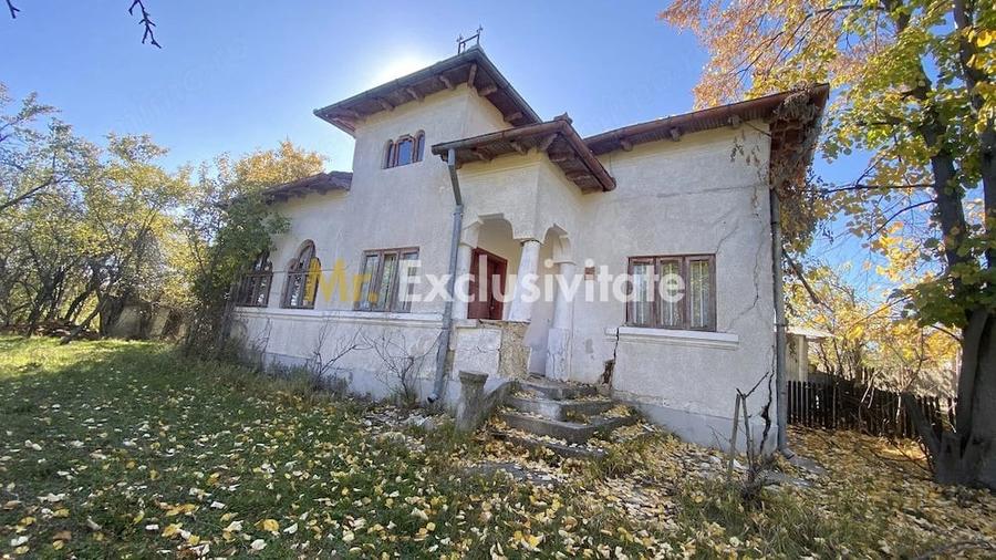 Casă cu Teren 2713 Mp în Băbana