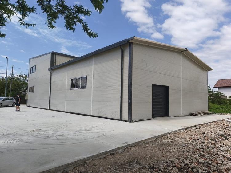 Spațiu comercial, de 375 mp, în Pantelimon