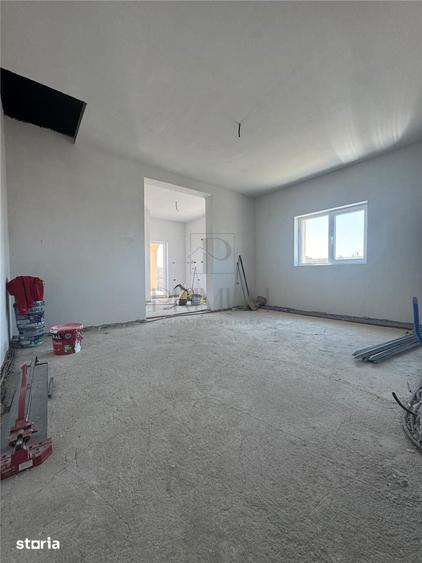 Casă cu 3 camere cu Teren 309 Mp în Moșnița Nouă