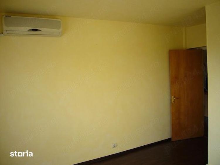 Spațiu comercial, de 130 mp, în Centrul Civic