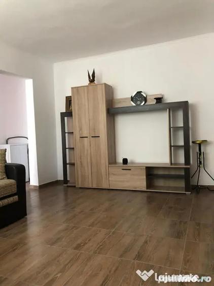 Garsonieră în Badea Cârțan