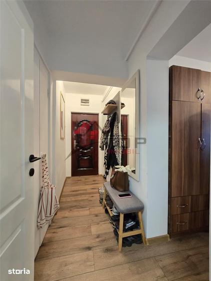 Apartament cu 2 camere semidecomandat în Dacia