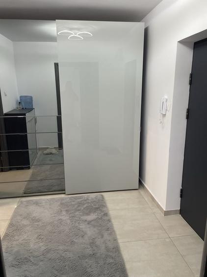 Apartament cu 2 camere semidecomandat în Moșilor