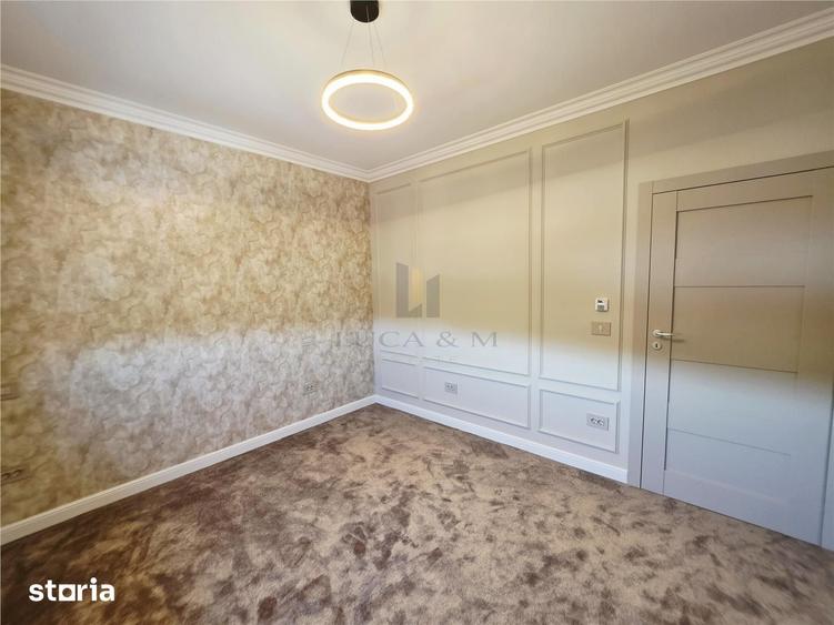 Casă cu 5 camere cu Teren 300 Mp în Ghiroda