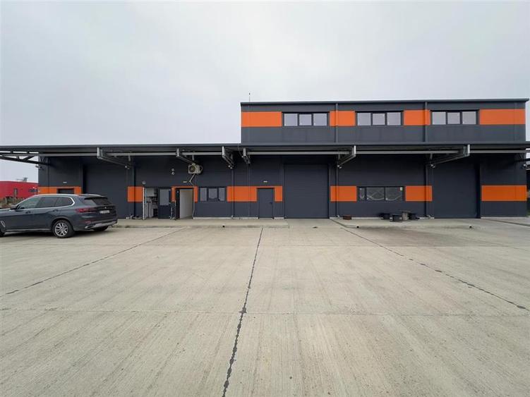 Spațiu industrial, de 587 mp, în Exterior Vest