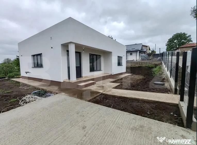 Casă cu 3 camere cu Teren 450 Mp în Dorobanți